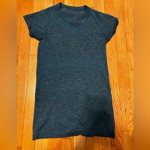 Blue lululemon short sleeve swifty 6